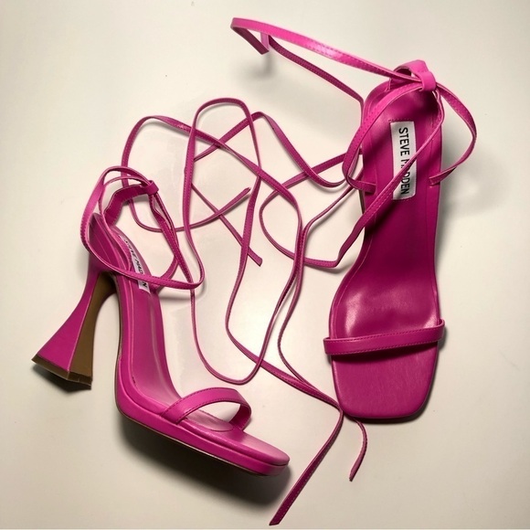 NEW Steve Madden Lafayette Lace Up Sandals in Fuchsia size 9.5 - Picture 2 of 11
